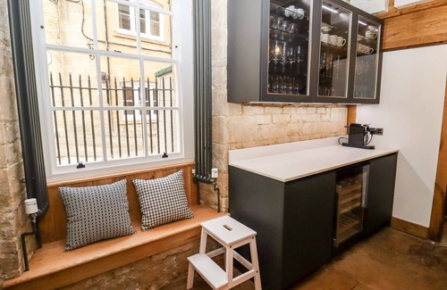 Blockley Cottage | THE COURT HOUSE, pet friendly, character holiday cottage in Blockley