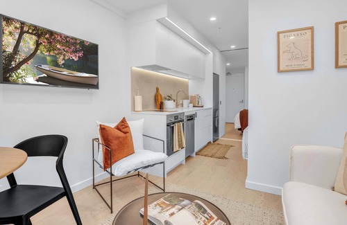 Te Aro Appartement | The Courtenay Chic Retreat 1BR Apartment