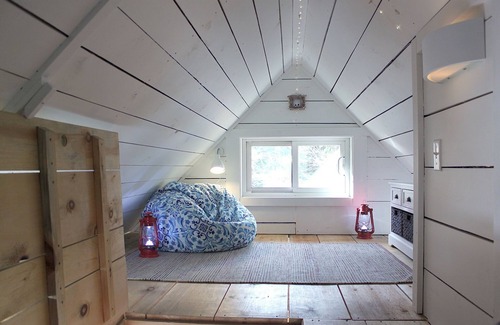 Unorganized Centre Parry Sound Cabine | Cozy Cabin on 10 Acres!