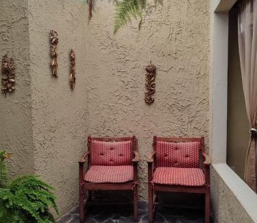 Cartago Maison | The Cozy Cactus House B&B Cartago Centro English Spoken