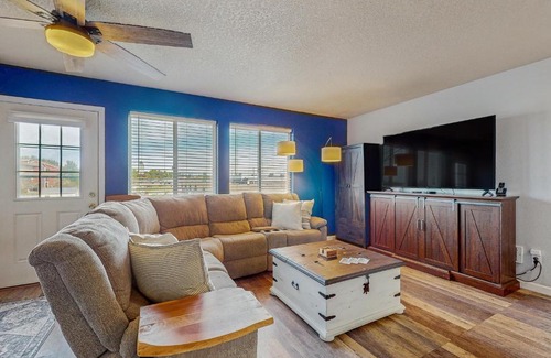 Long Beach Maison | The Cozy Coast