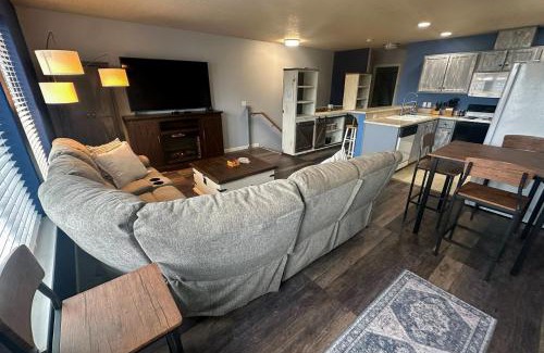 Long Beach Maison | The Cozy Coast