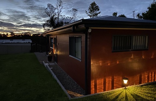 Hill Top Cottage | The Cozy Cottage - private hot tub, breakfast & a bottle of local wine.