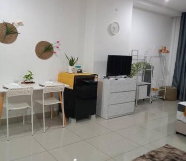 Petaling Jaya Appartement | The Cozy Haven Unique Studio5 Wifi Netflix Parking