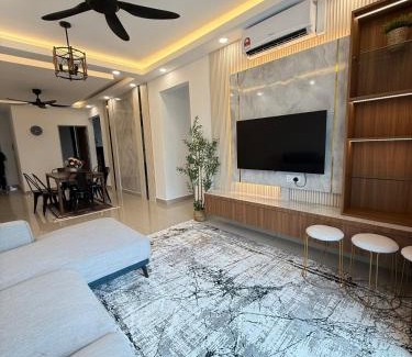 Central District Appartement | The Cozy Nest Luxury apartment JB 10 pax