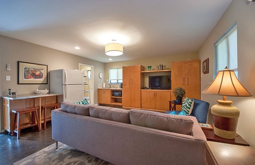 Northeast Dallas Maison | Le chalet confortable Owl - si proche de tellement