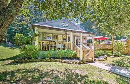Newcomb Maison | The Creek Winfield Gem 73 Acres of Privacy