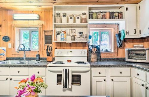 Newcomb Maison | The Creek Winfield Gem 73 Acres of Privacy
