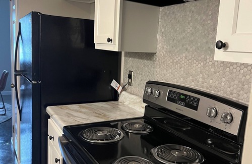 Hoover Copropriété | The Crest, a cozy 2-bedroom condo for your family to enjoy.