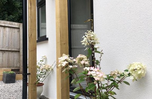 Cowbridge Maison | The Croft
