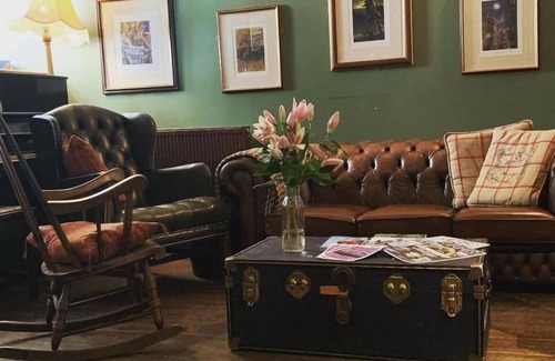 Rode Hôtel | The Cross Keys