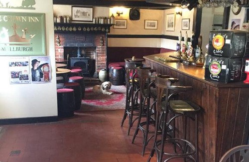 Smallburgh Lit Et Petit-Déjeuner | The Crown Inn