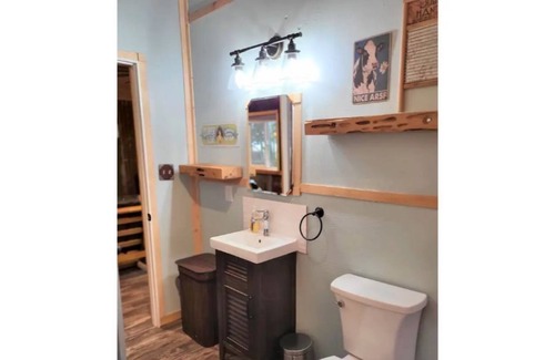 Days Creek Maison | The Crows Nest at Pachamama Farm