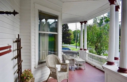 Towanda Lit Et Petit-Déjeuner | The Crows Nest at Victorian Charm Inn