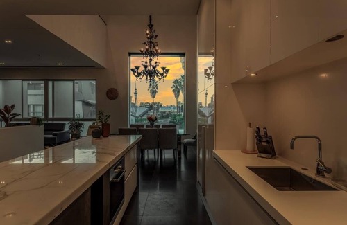 Newton Maison | The Cube on Upper Queen Street