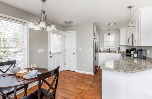 Pine Mountain Maison | The cutest cottage in all of Pine Mountain!