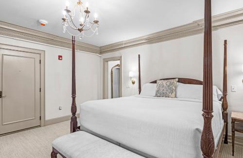 Portsmouth Hôtel | The Davenport Inn