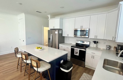 Starkville Maison | "The Dawg House" Townhouse
