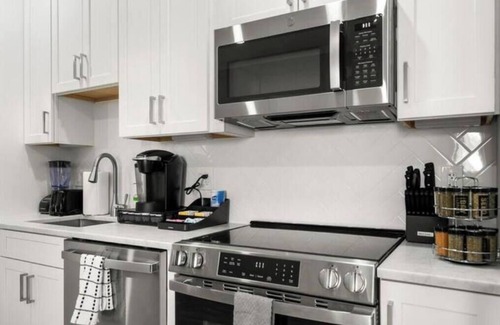 Kingman Park Appartement | The DC Getaway+2BD condo+Private Parking