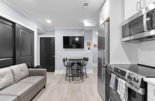 Kingman Park Appartement | The DC Getaway+2BD condo+Private Parking
