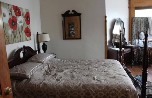 Towanda Lit Et Petit-Déjeuner | The Decker at Victorian Charm Inn