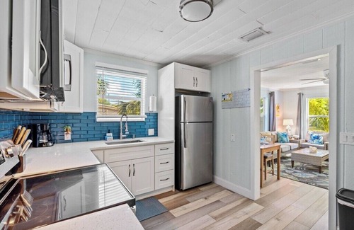 Delray Beach Cottage | The Delray Cottages Retreat ~Heated Pool Oasis