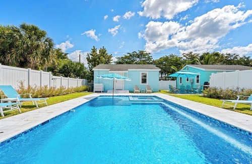 Delray Beach Cottage | The Delray Cottages Retreat ~Heated Pool Oasis