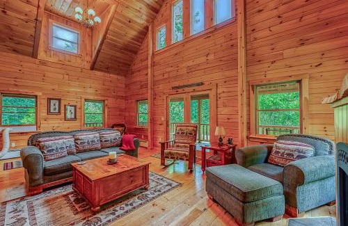 Franconia Maison | The Den In Franconia