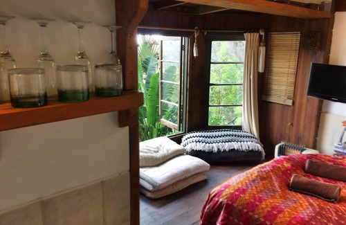 Middle Pocket Maison | Vue imprenable depuis la tanière de la cabane dans les arbres