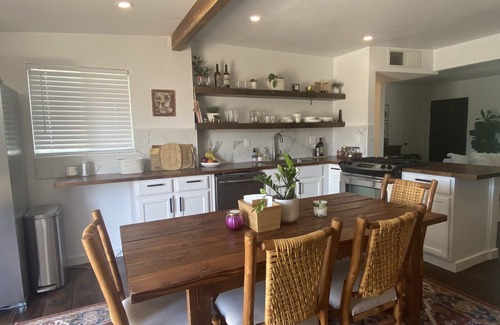 Tempe Maison | The Desert Farmhouse /Relaxing getaway close 2 everything Scottsdale and Tempe