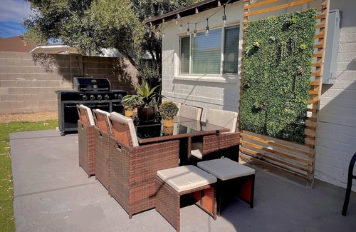 Tempe Maison | The Desert Farmhouse /Relaxing getaway close 2 everything Scottsdale and Tempe