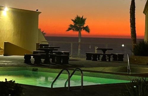 Playa Encantada Appartement | The Dolphins Ocean Front-Beach 2 BR 2Bth