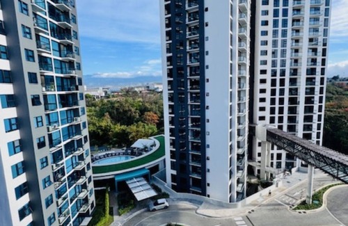 San Jose Appartement | The Dorian-Luxurious Chic 1-Bdr Apt- AC,Gym,Pool,WiFi, Minutes from SJO Airport