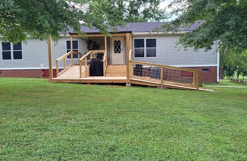 Kedron Maison | The DW - Spacious and Cozy