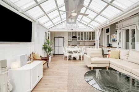 Redfern Maison | The East-Redfern Mansion on Chelsea