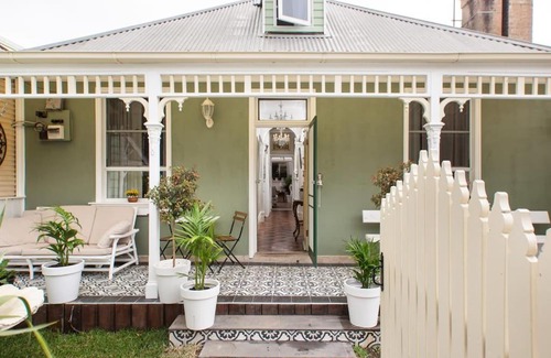 Redfern Maison | The East-Redfern Mansion on Chelsea