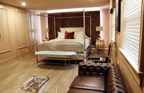 Buffalo Hôtel | The Edward Hotel