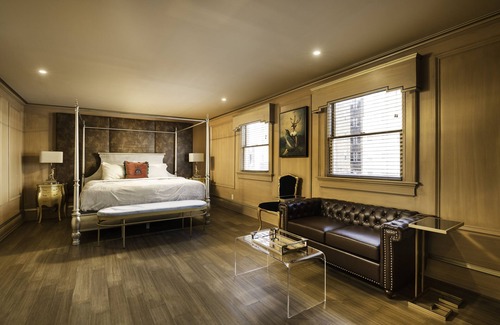 Buffalo Hôtel | The Edward Hotel