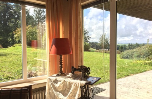 Daleiden Maison | L'EIFEL LANDHAUS Daleiden - paix, nature et soirées romantiques avec cheminée 4000m²