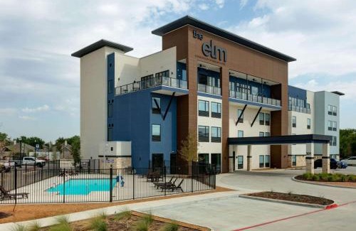 Little Elm Hôtel | The Elm, a Ramada by Wyndham