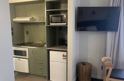 Merivale Hôtel | The Elmwood Motel
