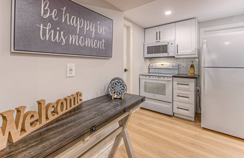 Elora Maison | The Elora Place Guest Suite-one block from Elora's vibrant downtown core!