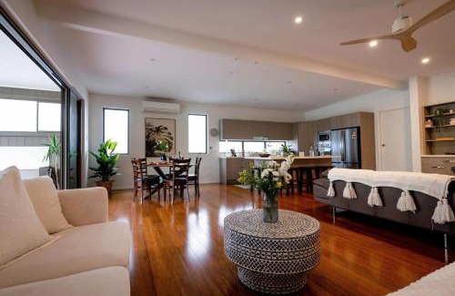 Kilaben Bay Appartement | The Emerald Bower