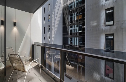 Carlton South Appartement | The Eminence Apartments by CLLIX
