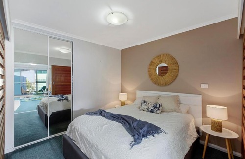The Entrance Appartement | The Entrance Waterfront Resort, Unit 213