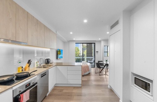 Nundah Appartement | The Eton - Brand NEW Central Nundah Modern 1 Bedroom APT with Parking Netflix