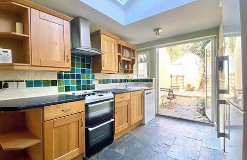 Frome Maison | The Explorers Rest- Garden - Frome