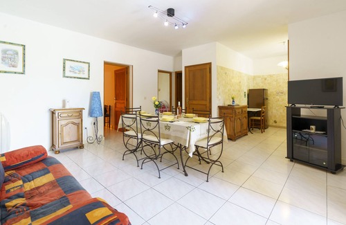 Bravone Appartement | The Fabulous Caletta Corsa 1 with two rooms 100 meters from the sea - With wifi