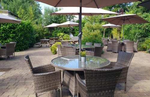 Mauchline Hôtel | The Fairburn Hotel