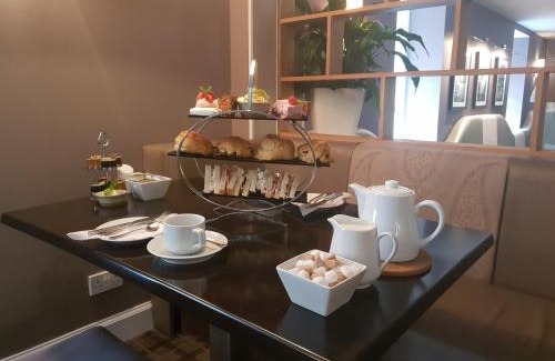 Mauchline Hôtel | The Fairburn Hotel